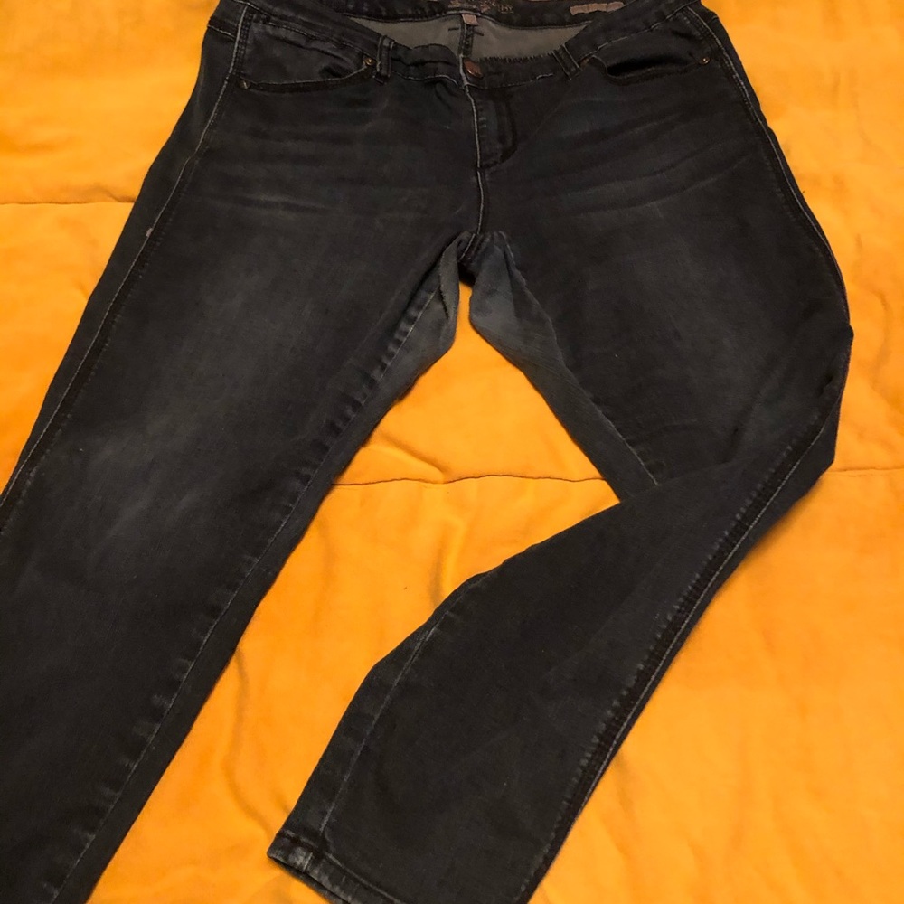 Melissa mcarthy 18w. Skinny jeans